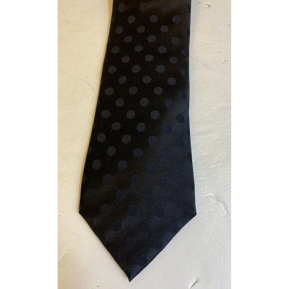 Geoffrey Beene Mens Formal Silk Necktie Black On Black Polka Dots - Picture 7 of 7